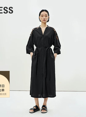 LESS蕾丝拼接绣花连衣裙