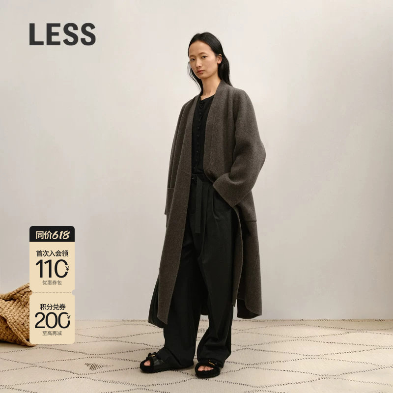 【0压系列】LESS冬美丽诺羊毛V型插肩袖长款毛呢大衣2P081