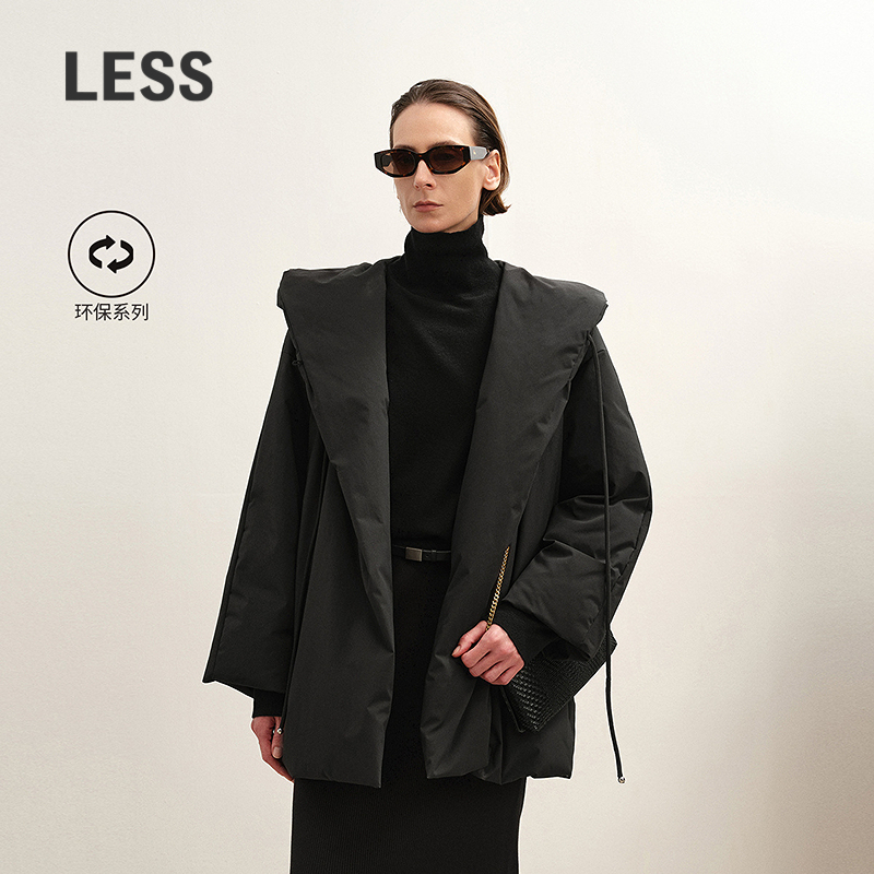 LESS连帽轻盈白鸭绒羽绒服