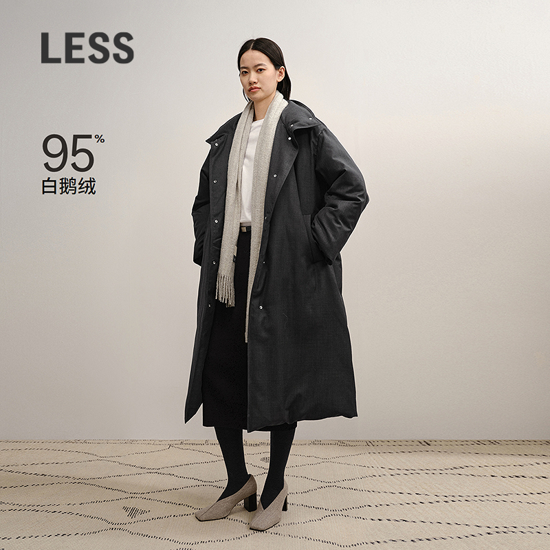 LESS休闲纯色长款白鹅绒羽绒服