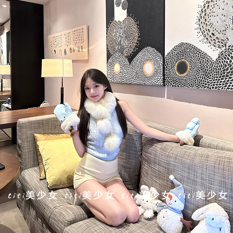 【TiTi美少女】纯欲风绞花奶蓝纹理感挂脖收腰软绒背心吊带上衣,女装/女士精品,大码内搭,淘宝优惠券,粉丝福利购,淘宝优惠卷