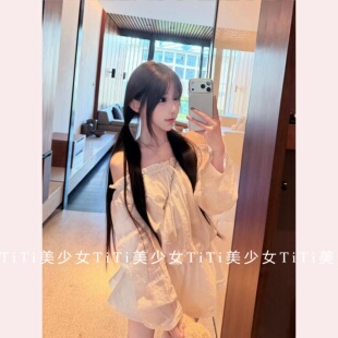 【TiTi美少女】蕾丝拼接连衣裙早秋灯笼袖露肩气质收腰短裙两件套