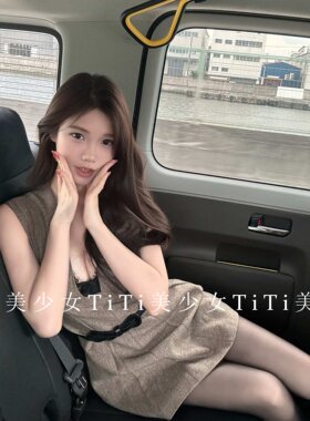 收腰显瘦A字摆背心连衣裙