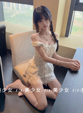 【TiTi美少女】小白花木耳边一字肩短袖衬衫白色短款性感气质上衣