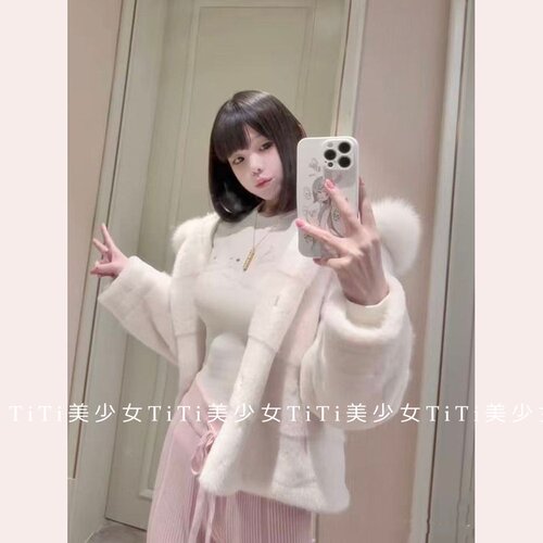环保皮草貂毛连帽毛领白色外套女