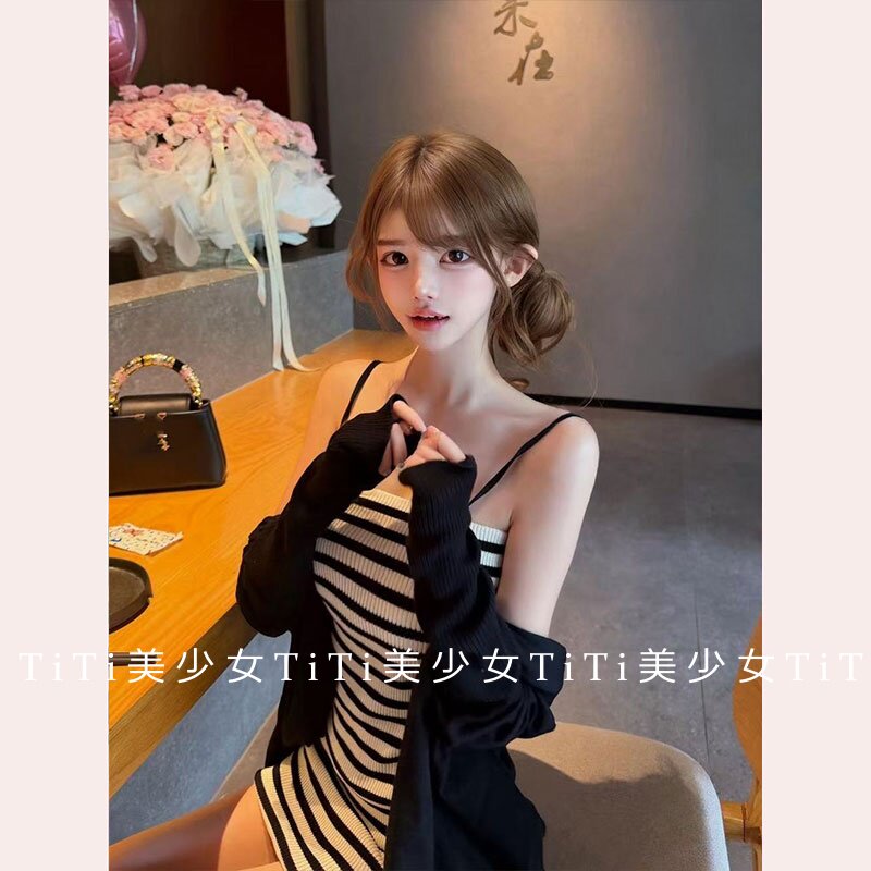 【TiTi美少女】条纹针织吊带包臀连衣裙女装秋冬季纯欲风百搭短裙