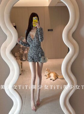 性感风新款轻熟风印花连体衣女装