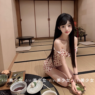包臀裙 桃心印花连衣裙设计感绑带甜美纯欲修身 TiTi美少女