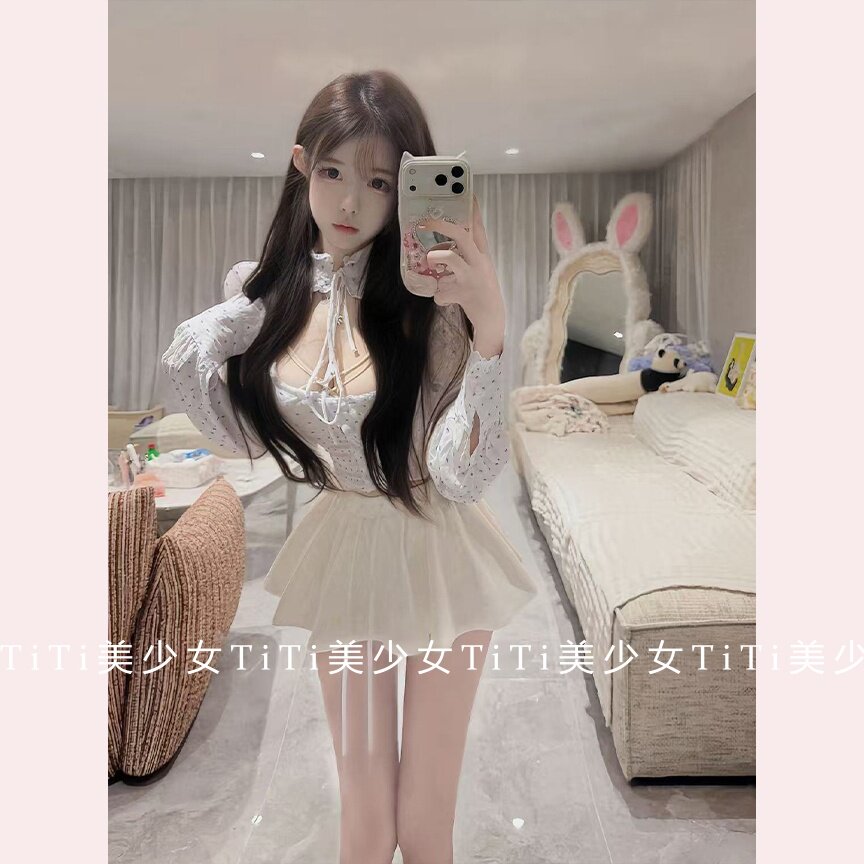 高腰短款娃娃衫上衣a字蓬蓬短裙图片