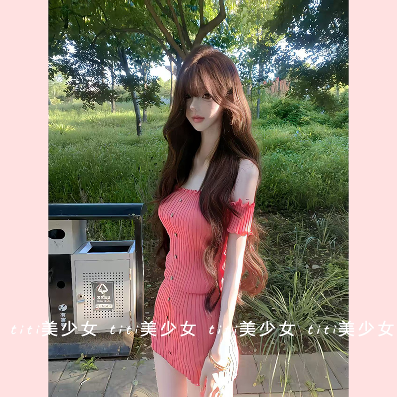 【TiTi美少女】清纯白月光露肩一字肩修身木耳边针织短袖连衣裙女