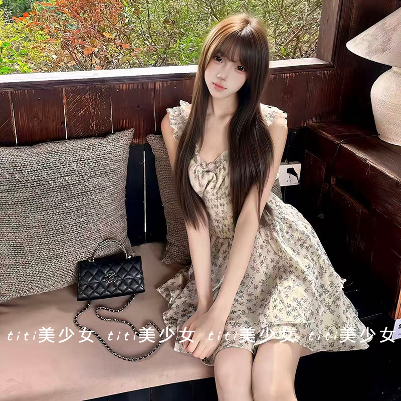 【TiTi美少女】夏碎花一字肩纯欲收腰显瘦不对称设计感下摆连衣裙