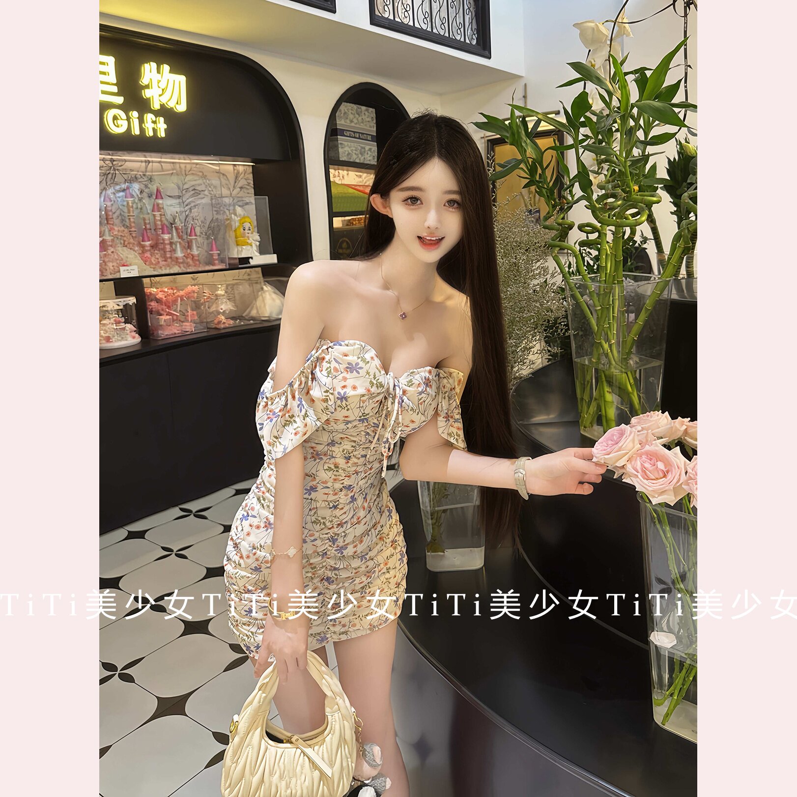 【TiTi美少女】夏季清纯性感碎花系带荷叶边短裙抽褶皱雪纺连衣裙