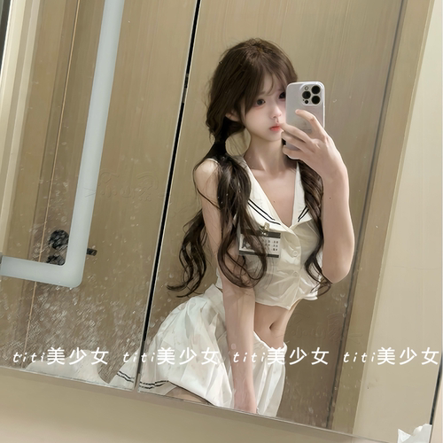 海军领短款衬衫上衣辣妹两件套