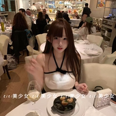 蝴蝶结挂脖背心法式 TiTi美少女 心机设计感小众吊带纯欲上衣