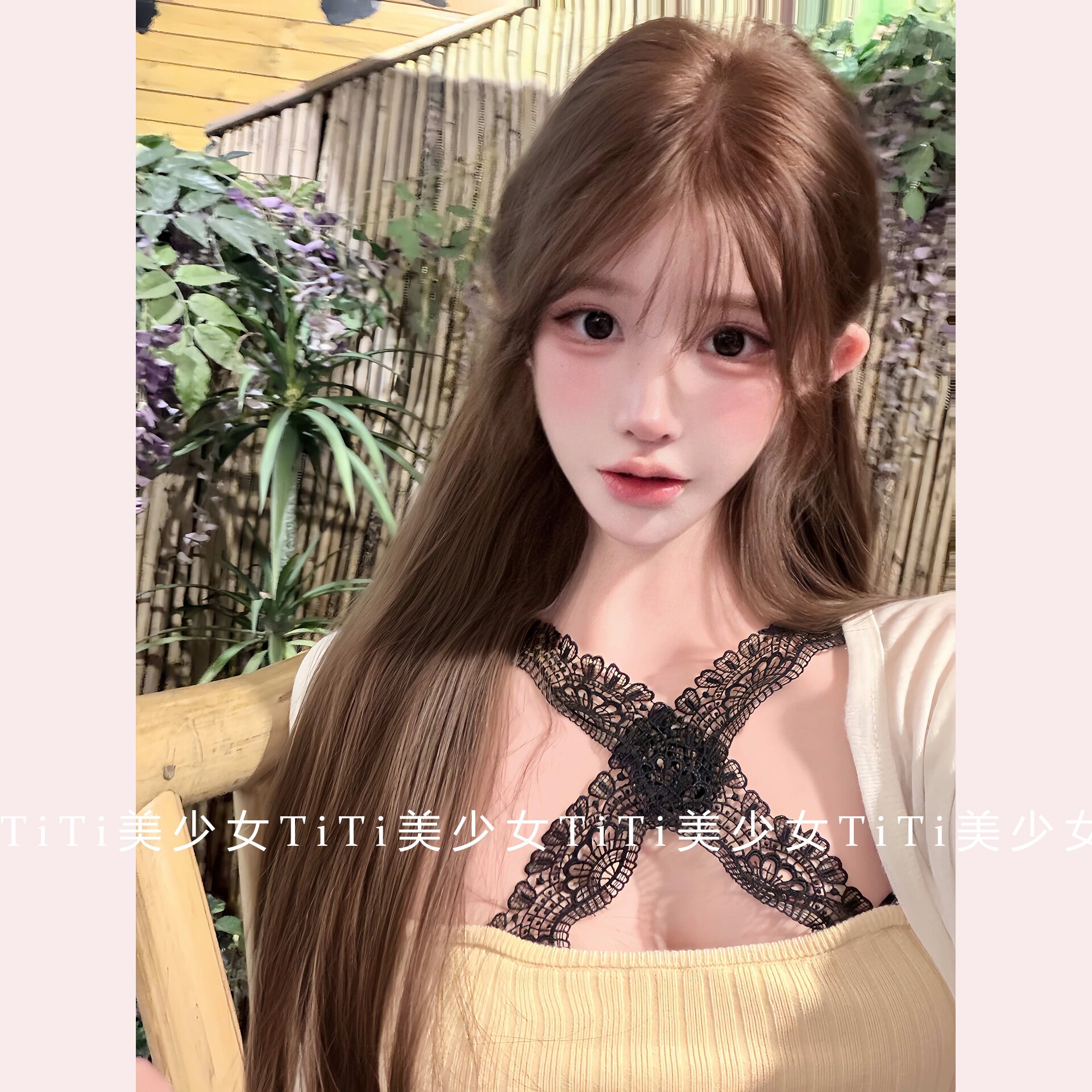 【TiTi美少女】交叉挂脖蕾丝针织裹胸背心秋冬新款紧身设计感上衣