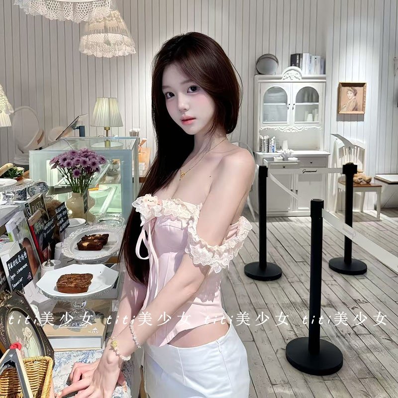 【TiTi美少女】纯欲鱼骨粉色蕾丝花边吊带辣妹挂脖性感内搭上衣,女装/女士精品,大码内搭,淘宝优惠券,粉丝福利购,淘宝优惠卷