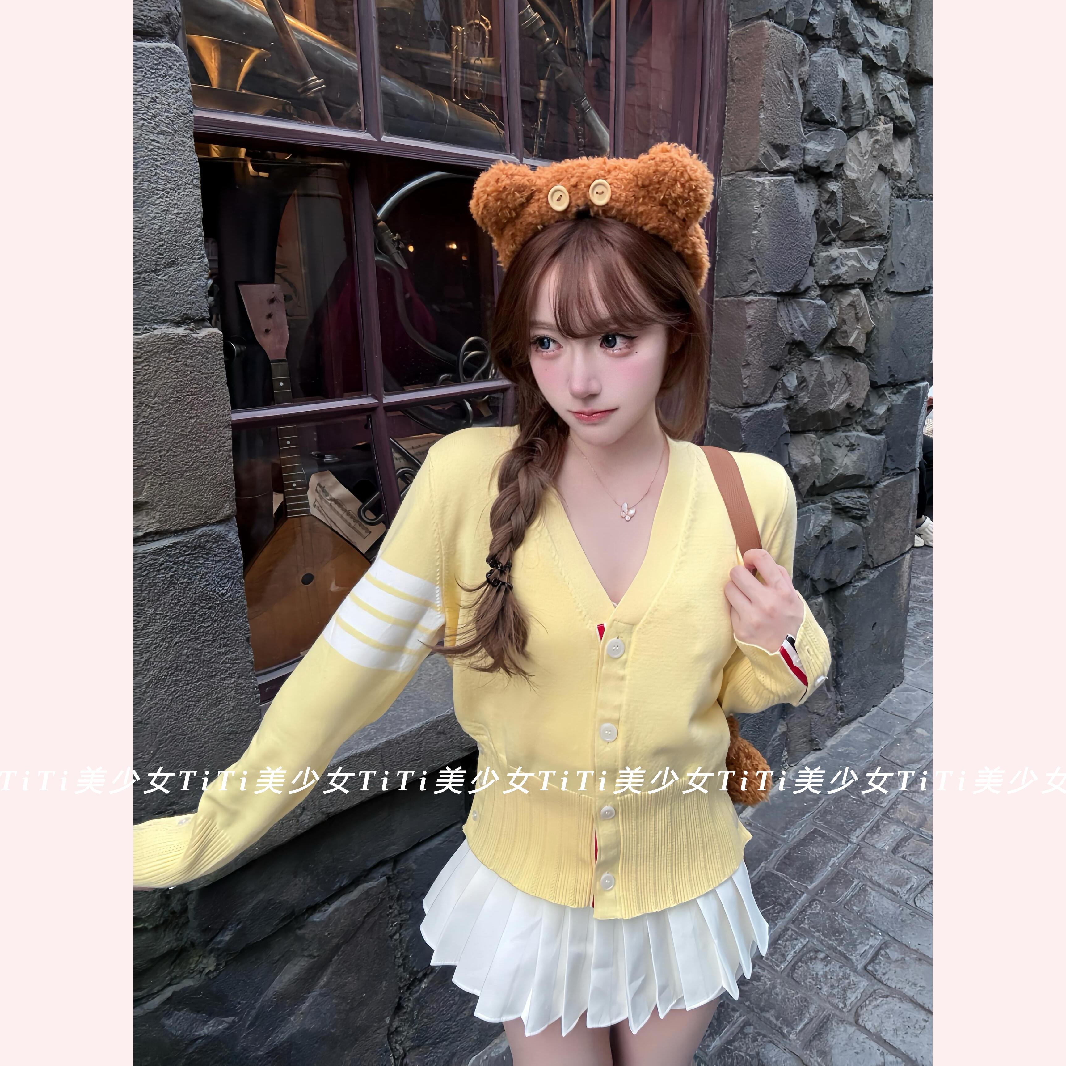 纯欲学院风四道杠针织开衫外套