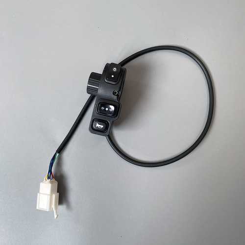 休闲三轮车大灯转向灯喇叭开关