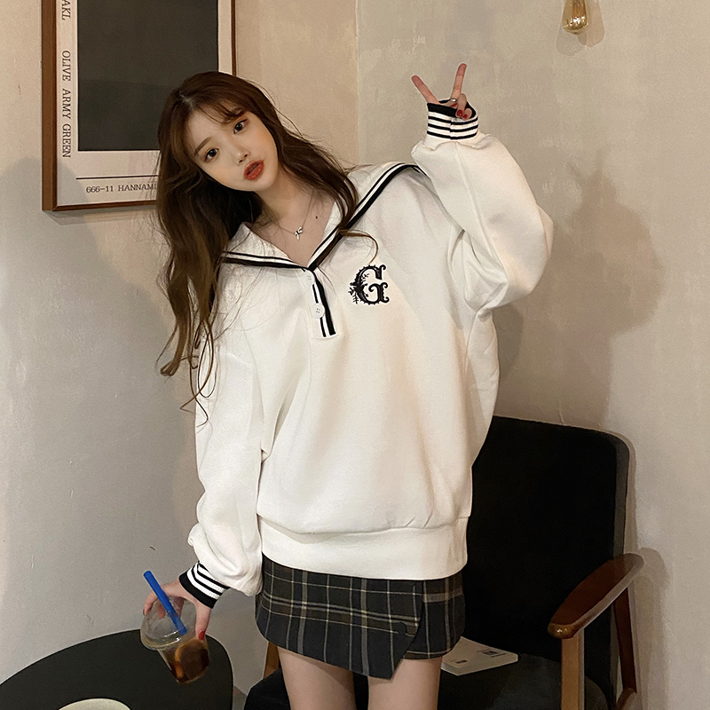 Ready for sale at real price ~ super fire western style Sweater Navy collar loose and thin embroidered top