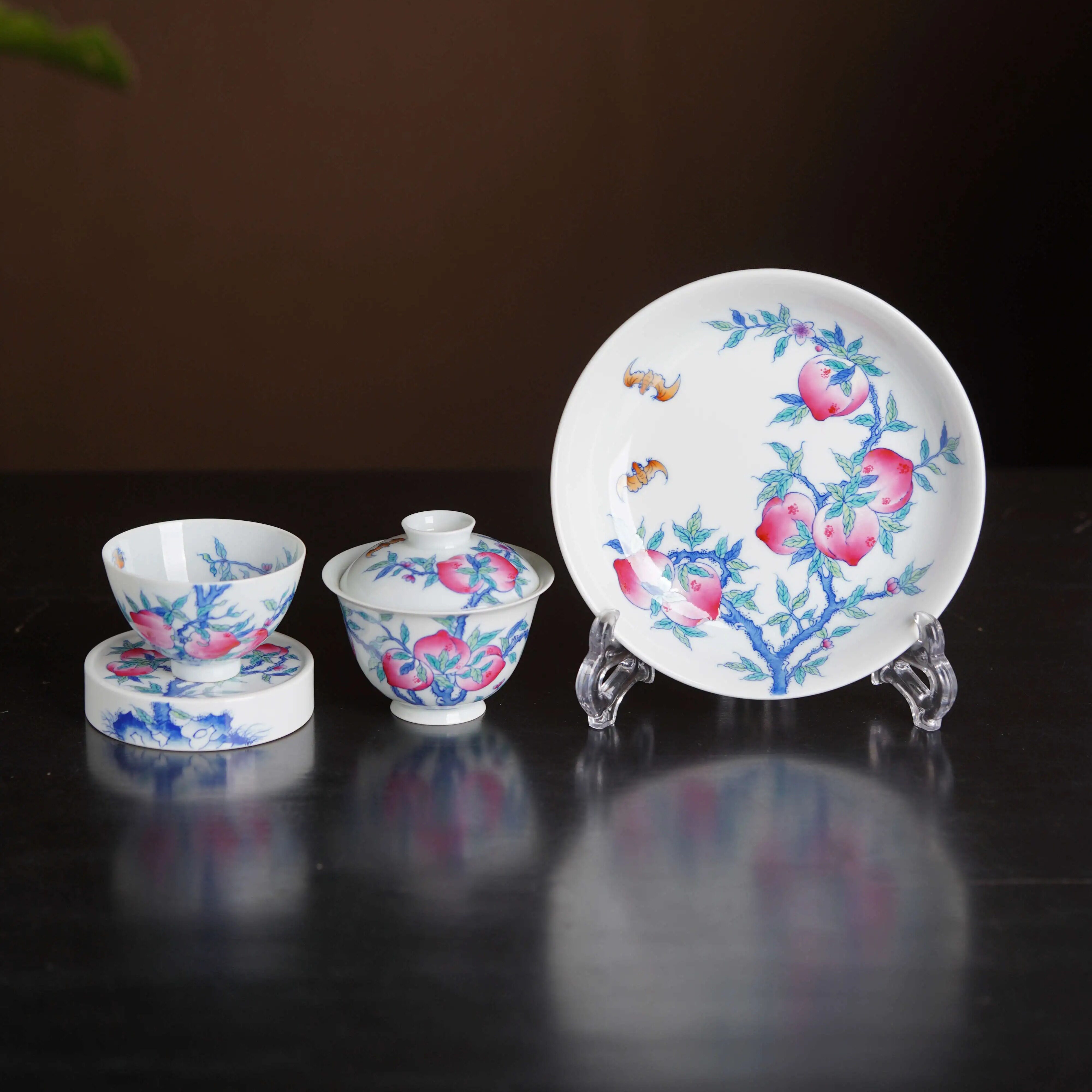 观山见物 青花斗彩桃子盖碗套组 色彩丰富 九桃五福 福寿延年纯手