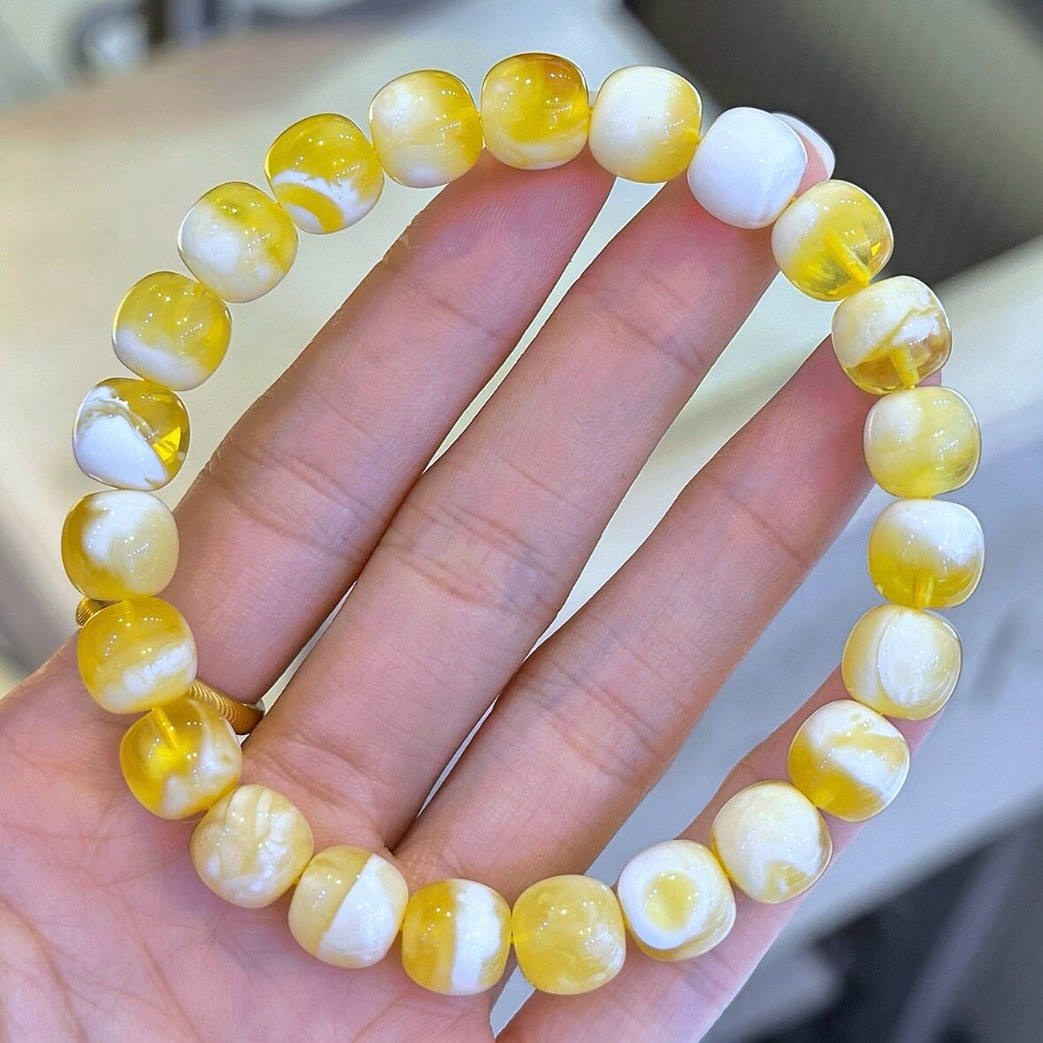 正品天然俄料精品金瓷白溶洞妖花蜜蜡9.7mm老型手链文玩珠宝饰品