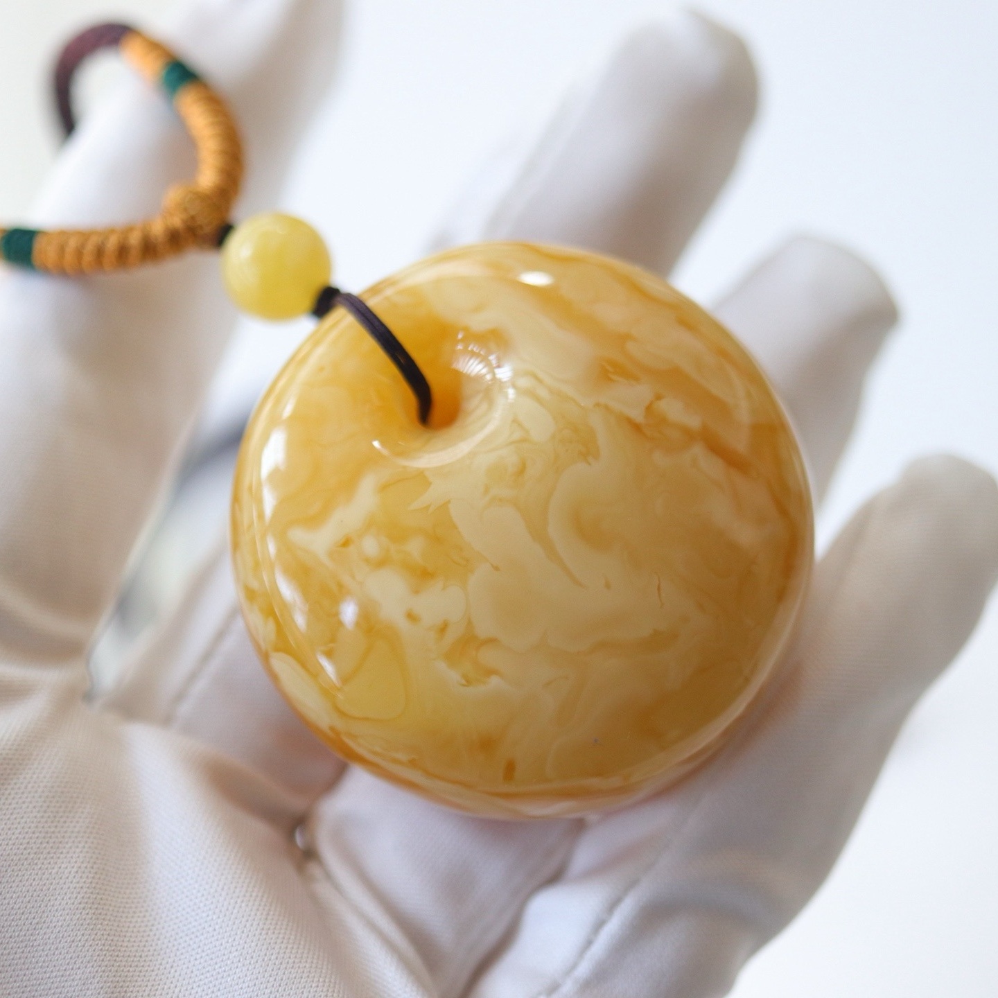 正品天然俄料精美原矿白花蜡蜜蜡平安扣吊坠男女款文玩珠宝饰品