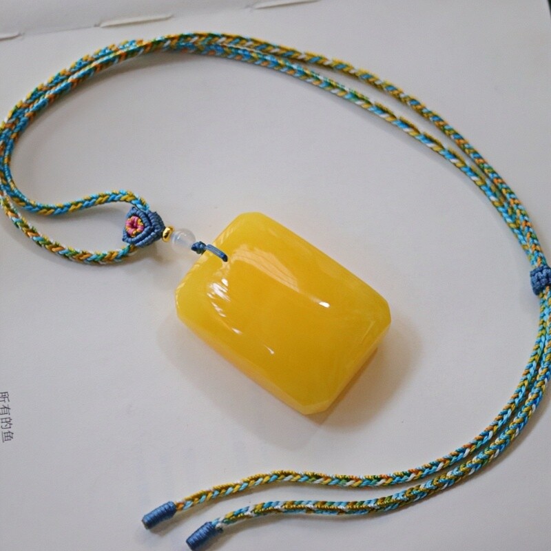 正品天然俄料原矿黄浓蜡蜜蜡无事牌牌子吊坠男款文玩百搭珠宝饰品