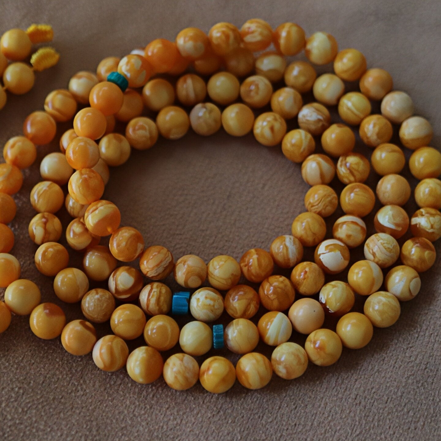 正品天然俄料精品小年份老蜡蜜蜡7.5mm圆珠108念珠手串珠宝饰品