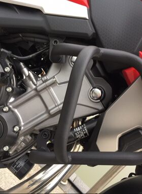 本田适用cb400f凱越保险杠