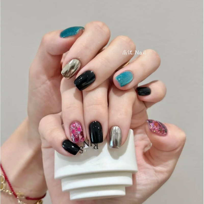 纯手工穿戴甲爆闪亮片撞色成品甲片显白猫眼美甲秋冬黑色假指甲贴,彩妆/香水/美妆工具,穿戴甲/甲片,淘宝优惠券,粉丝福利购,淘宝优惠卷