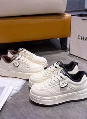 春达女鞋2025冬季新款平底休闲运动百搭加棉秀气板鞋小白鞋20520