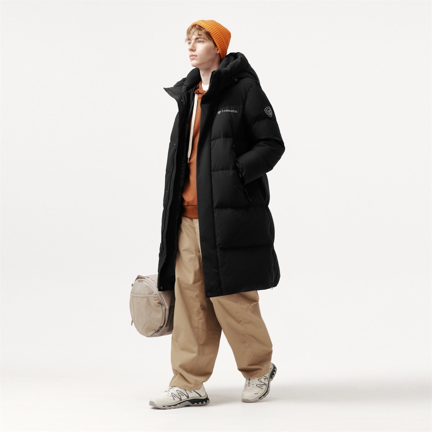 坦博尔男款加厚过膝保暖羽绒服