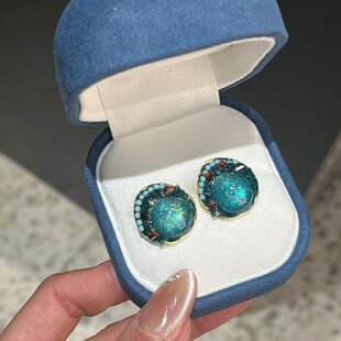 铜合金 宫廷风绿色耳钉 直径约2cm 8234