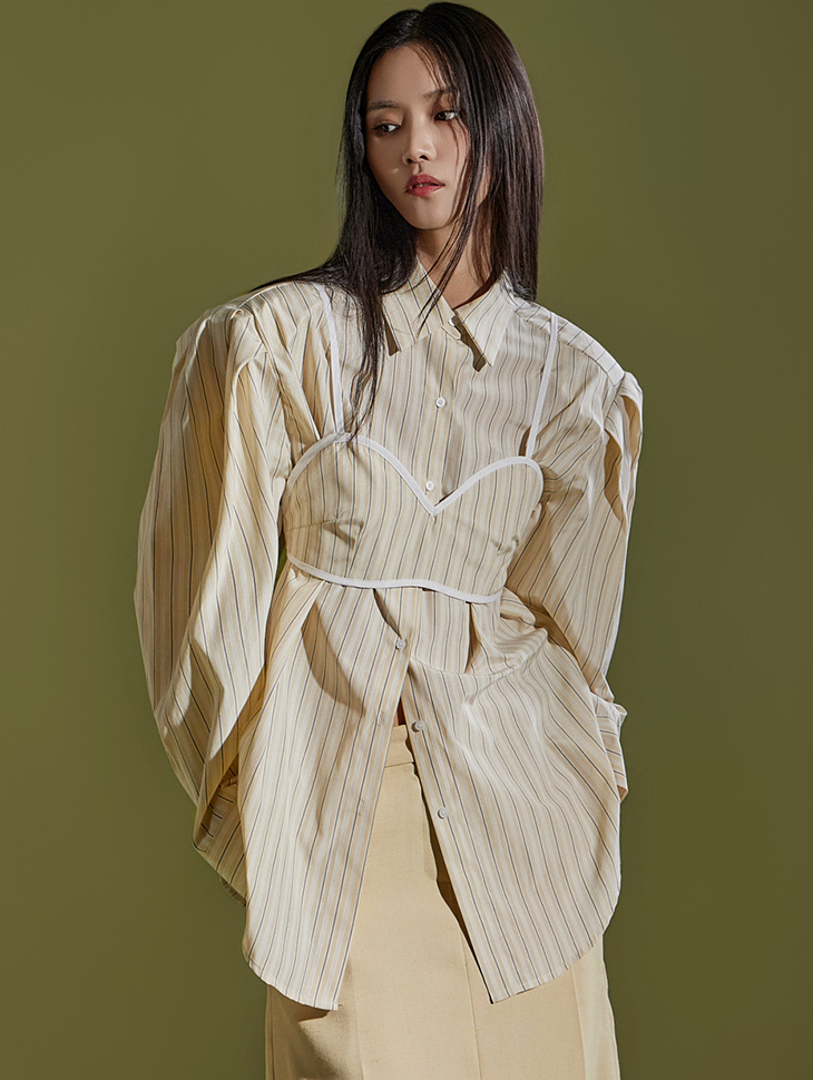 DINT韩国代购2024春款女装 时尚竖条纹长袖衬衫+吊带裹胸套装S599