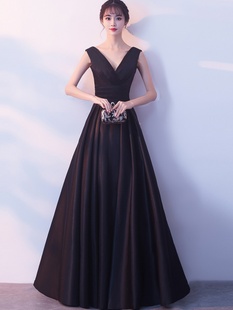 女名媛轻奢高级感连衣裙年会主持人日常洋装高端小众黑色晚礼服裙