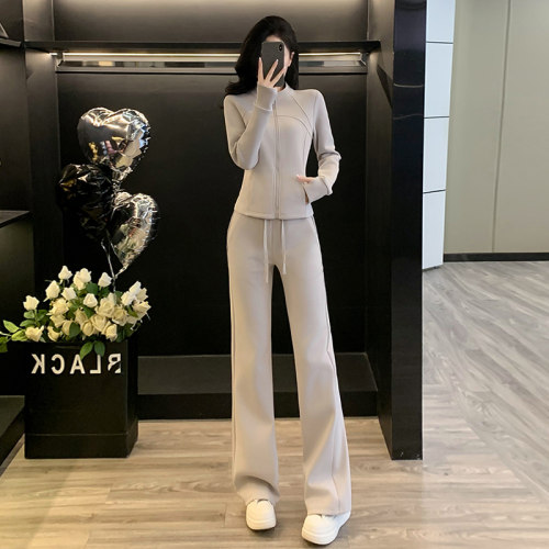 欧货高级感休闲运动套装女春秋季气质显瘦设计感减龄穿搭一整套