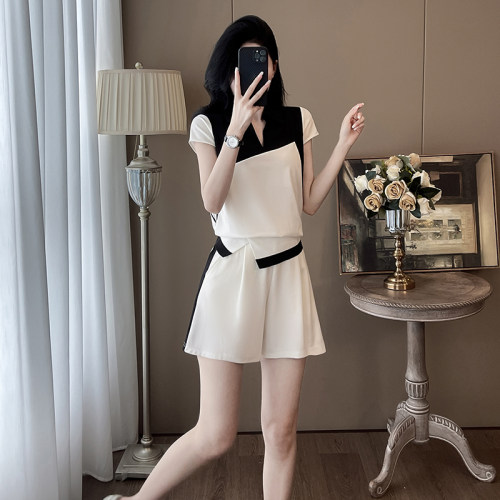 时髦休闲套装女夏季设计感减龄穿搭一整套黑白拼接短袖短裤两件套