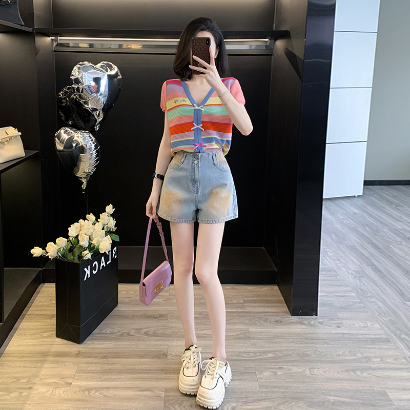 夏日穿搭小个子休闲套装女夏季时尚减龄条纹针织衫牛仔短裤两件套