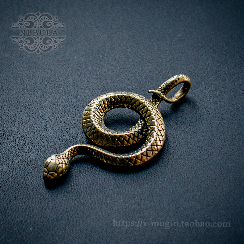 黄铜手工精细抛光十二生肖盘蛇复古养牛创意幸运钥匙扣吊坠环包挂