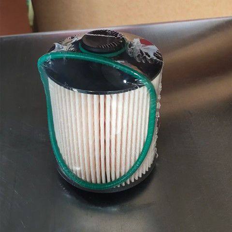 平原CLX-576A柴油滤芯适配依维柯PJ00005285欧胜国六F1C F1A 8140