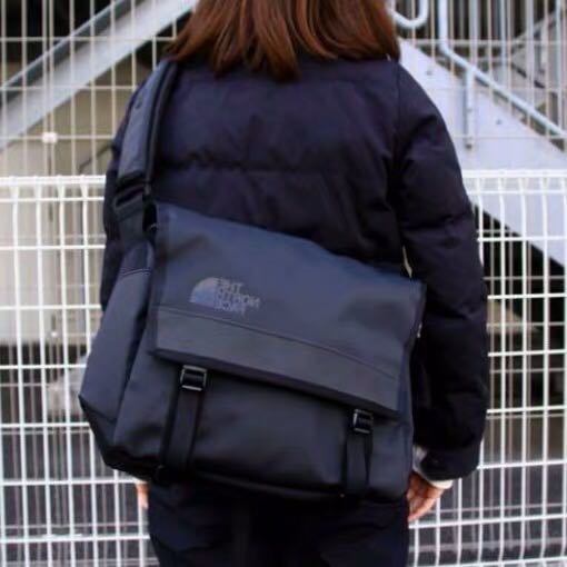 新款现货 19SS  日本 BC Messenger Bag S斜挎包通勤包 邮差包在类目 运动包/户外包/配件, 挎包/拎包/休闲包中 - 来自Buy2taobao.com提供专业的淘宝代购服务