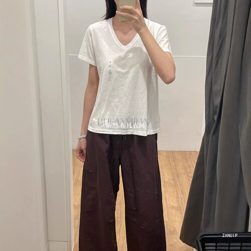 2026夏款女装基础款简约竹节纱V领T恤纯色短袖棉质上衣483460白色