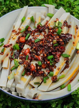金豌豆粉摆摊小吃凉粉原料无需过滤灰凉粉胡豆粉兵豆粉凉粉专用粉