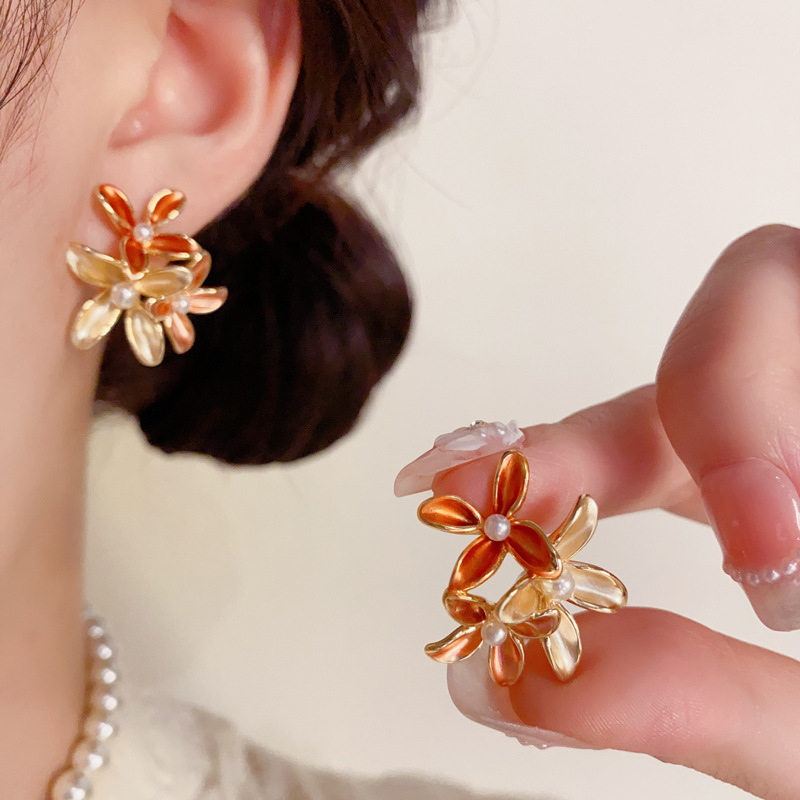 复古撞色立体花朵珍珠耳环925银针耳钉个性轻奢百搭气质优雅耳饰