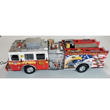 CODE3 1/32 纽约消防局 FDNY 61号 泵车 消防车 911 周年纪念涂装