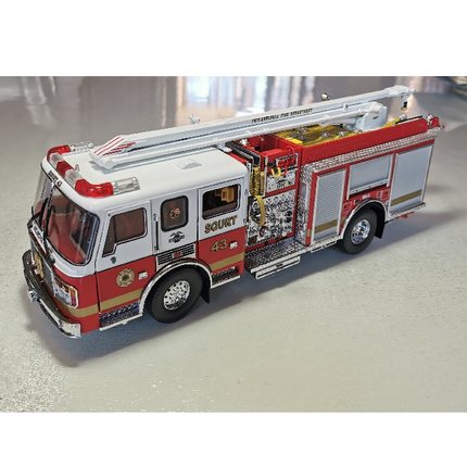 CODE3 1/32 费城 消防局 EAGLE 43号 伸长壁 水泵 消防车