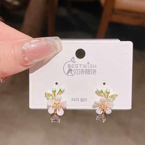 绝美滴油花朵耳环竞争优雅名媛风耳环轻奢高级感小众耳饰女