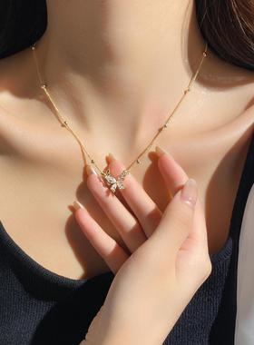 零尚轻奢锆石蝴蝶项链女真金环保保色电镀设计时尚通勤吊坠项饰