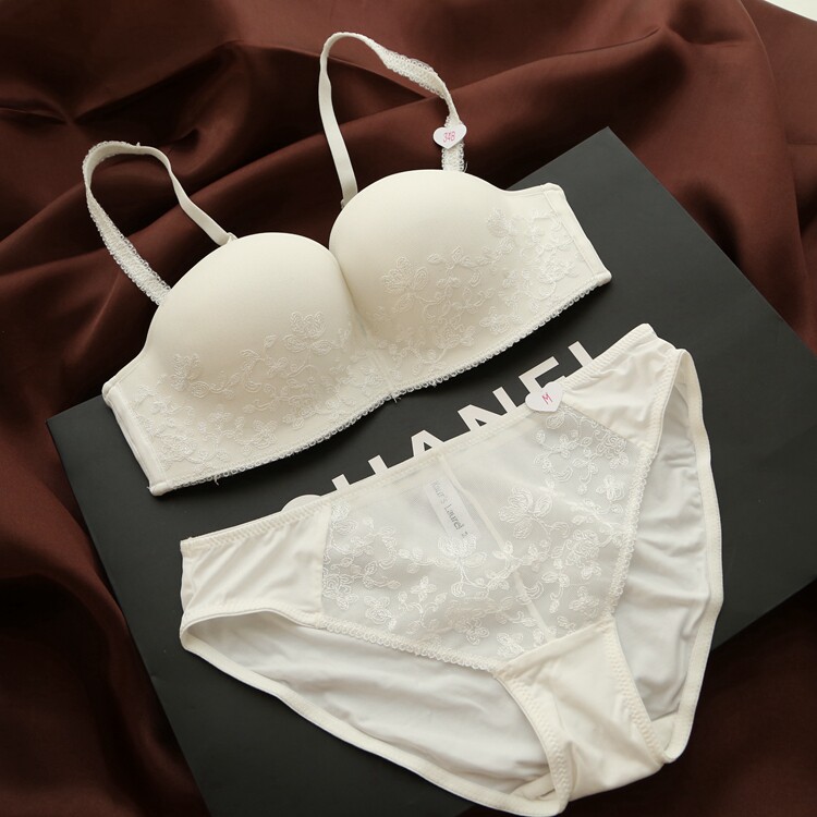 欧美性感新娘婚纱白色抹胸半杯文胸套装上薄下厚聚拢防滑礼服内衣