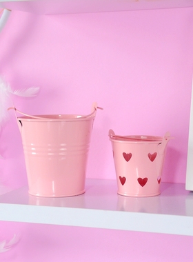 粉白色爱心迷你铁桶可爱少女心桌面收纳笔筒房间装饰摆件大中小号
